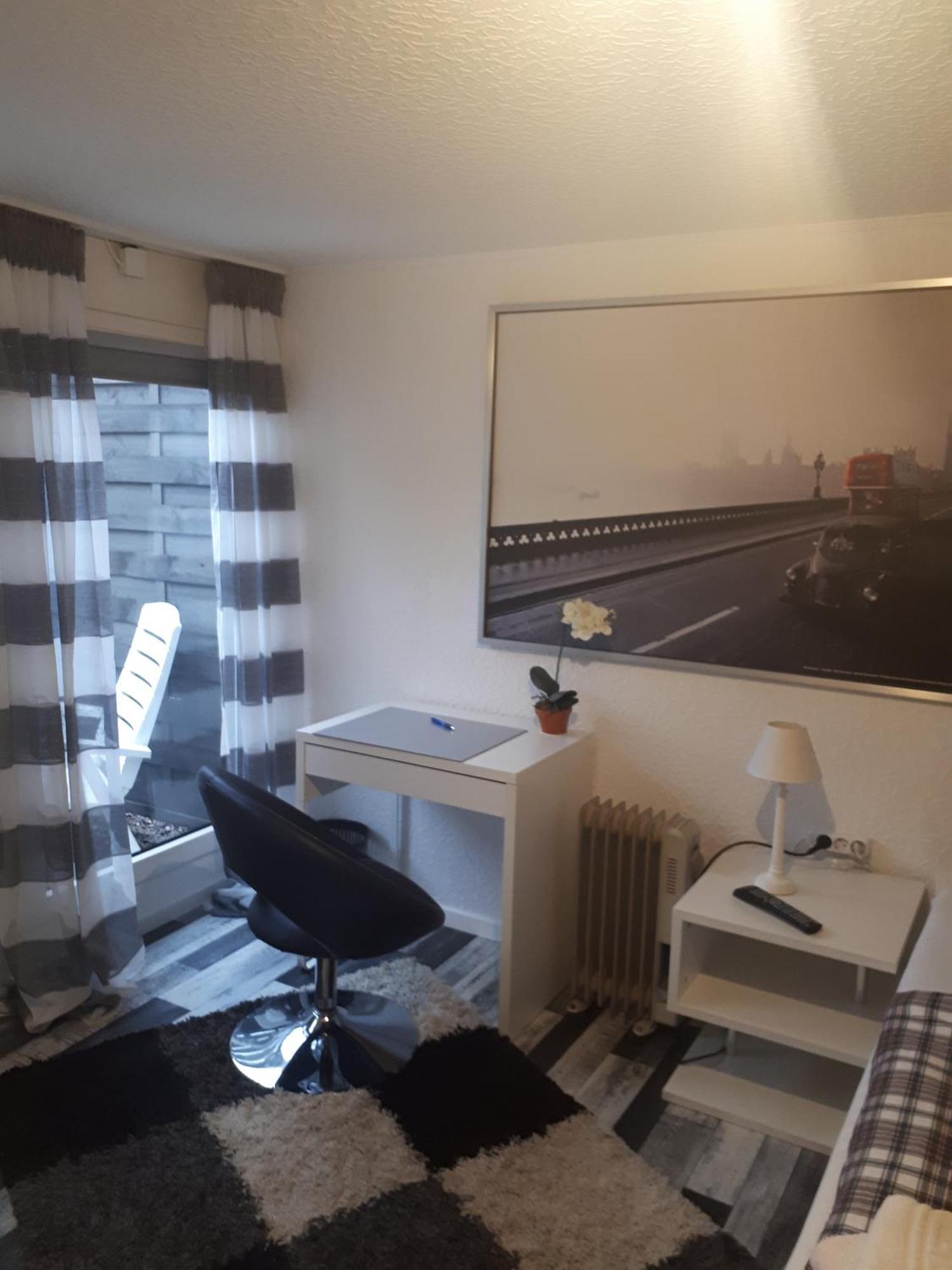 Maxbed Otel Flensburg Oda fotoğraf